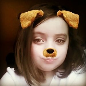 Meet your Posher, Chloe